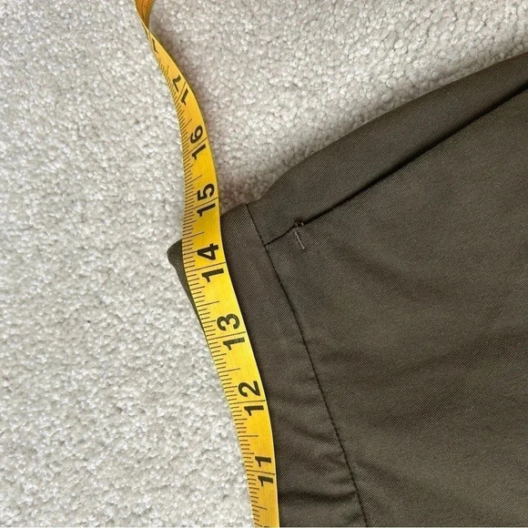 Theory green olive pull on pant - Picture 9 of 10